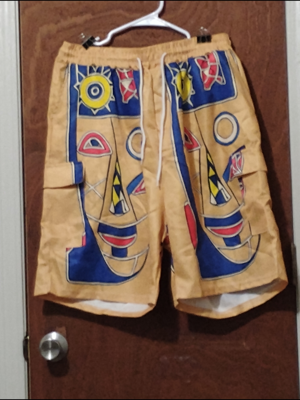Men's Yellow Patterned Cargo Shorts - Bold Tribal Design Size Extra Large